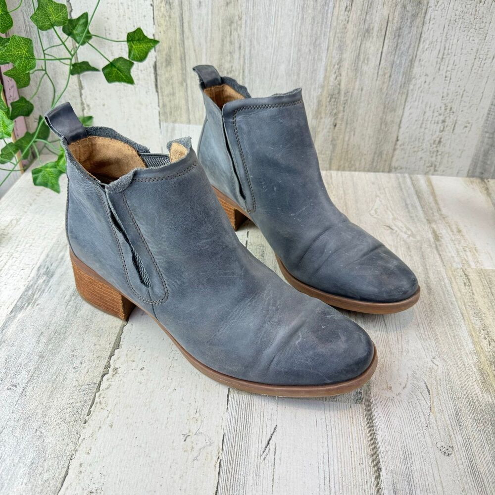Korks Kork Ease Tea Chelsea 11 M Gray Leather Slip On Ankle Booties Chunky Heels